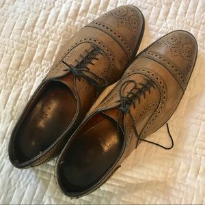 Allen Edmonds Strand Cap-Toe Oxfords - size 9 men